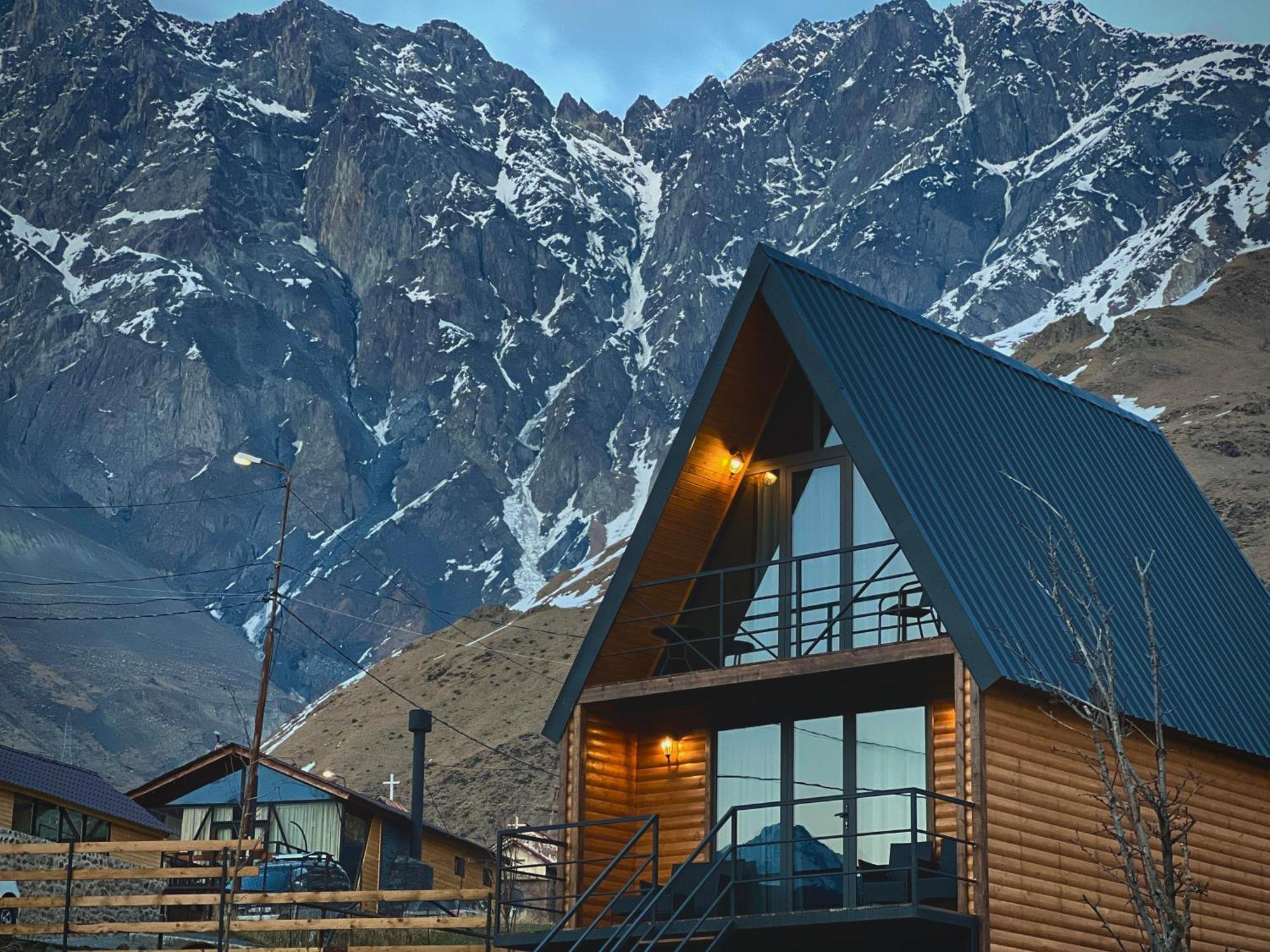 Sunset Cottage Kazbegi Buitenkant foto