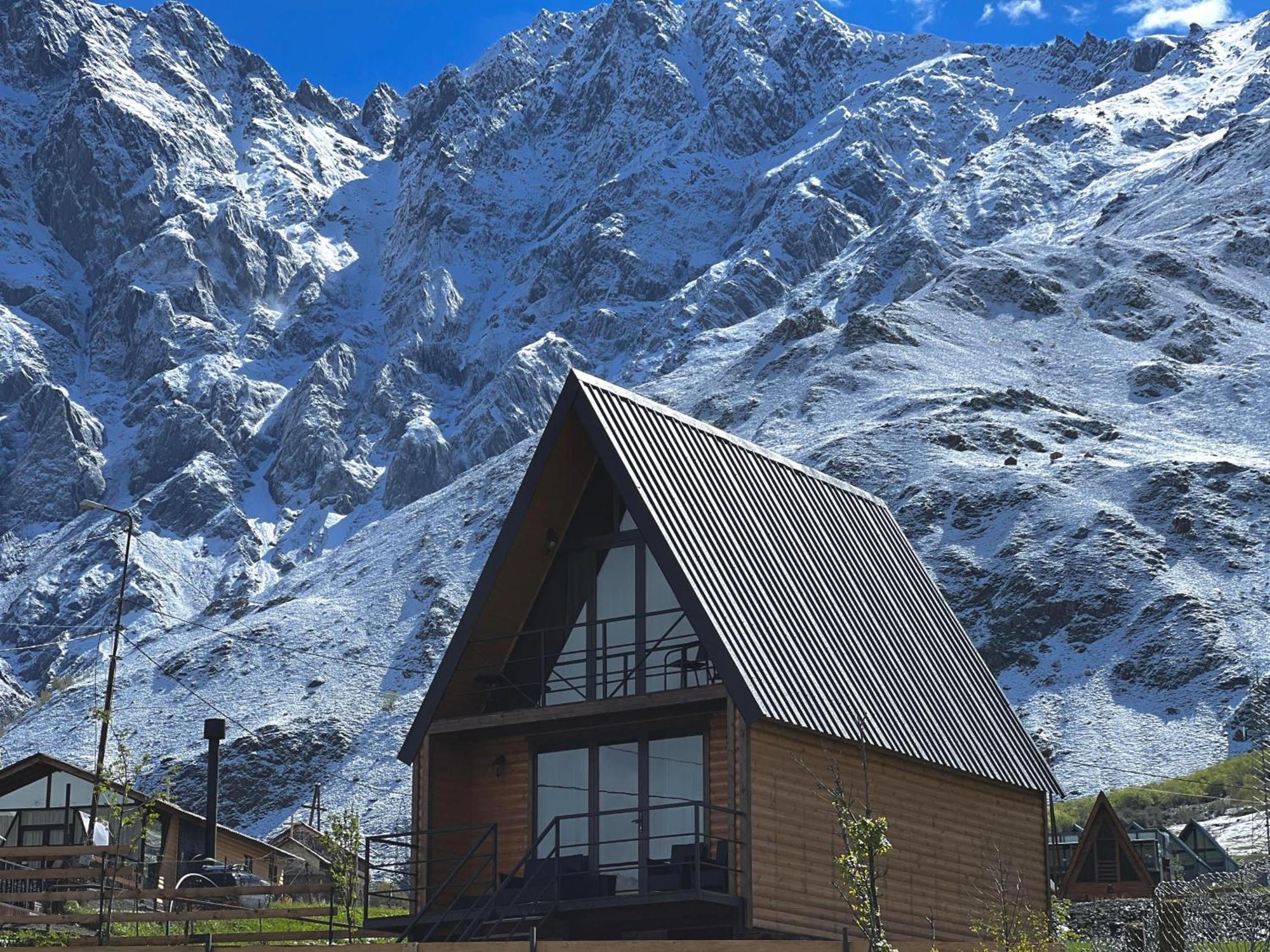 Sunset Cottage Kazbegi Buitenkant foto