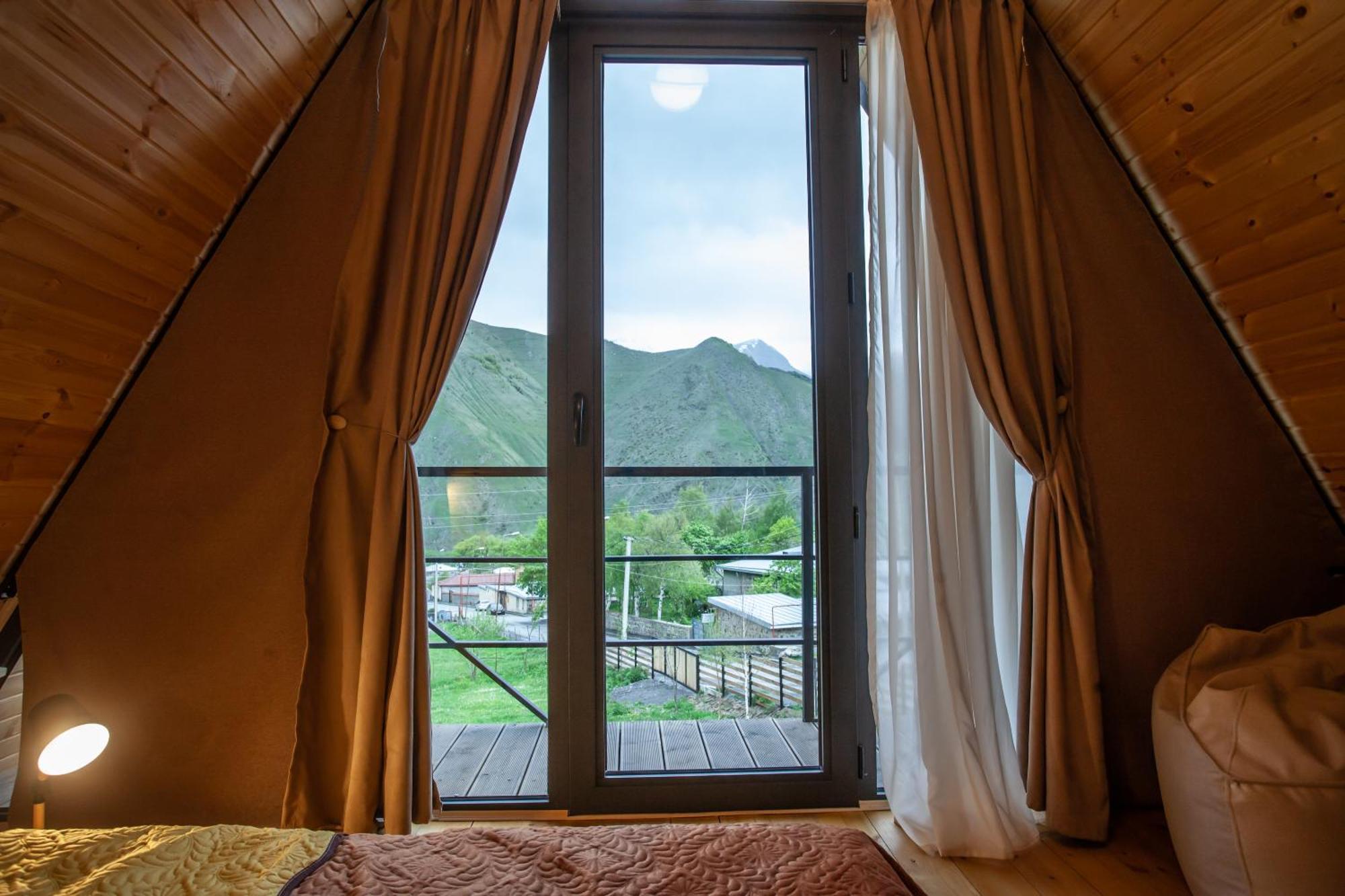 Sunset Cottage Kazbegi Buitenkant foto