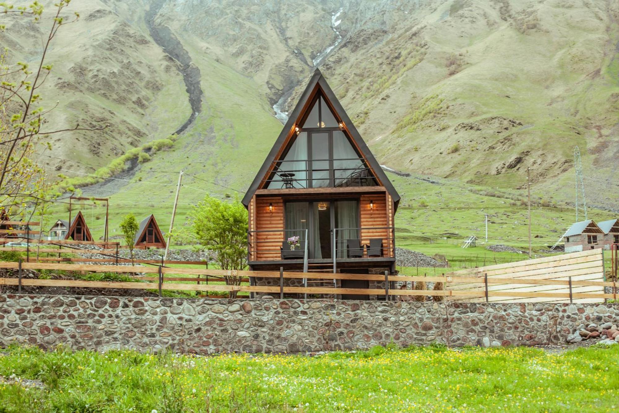 Sunset Cottage Kazbegi Buitenkant foto