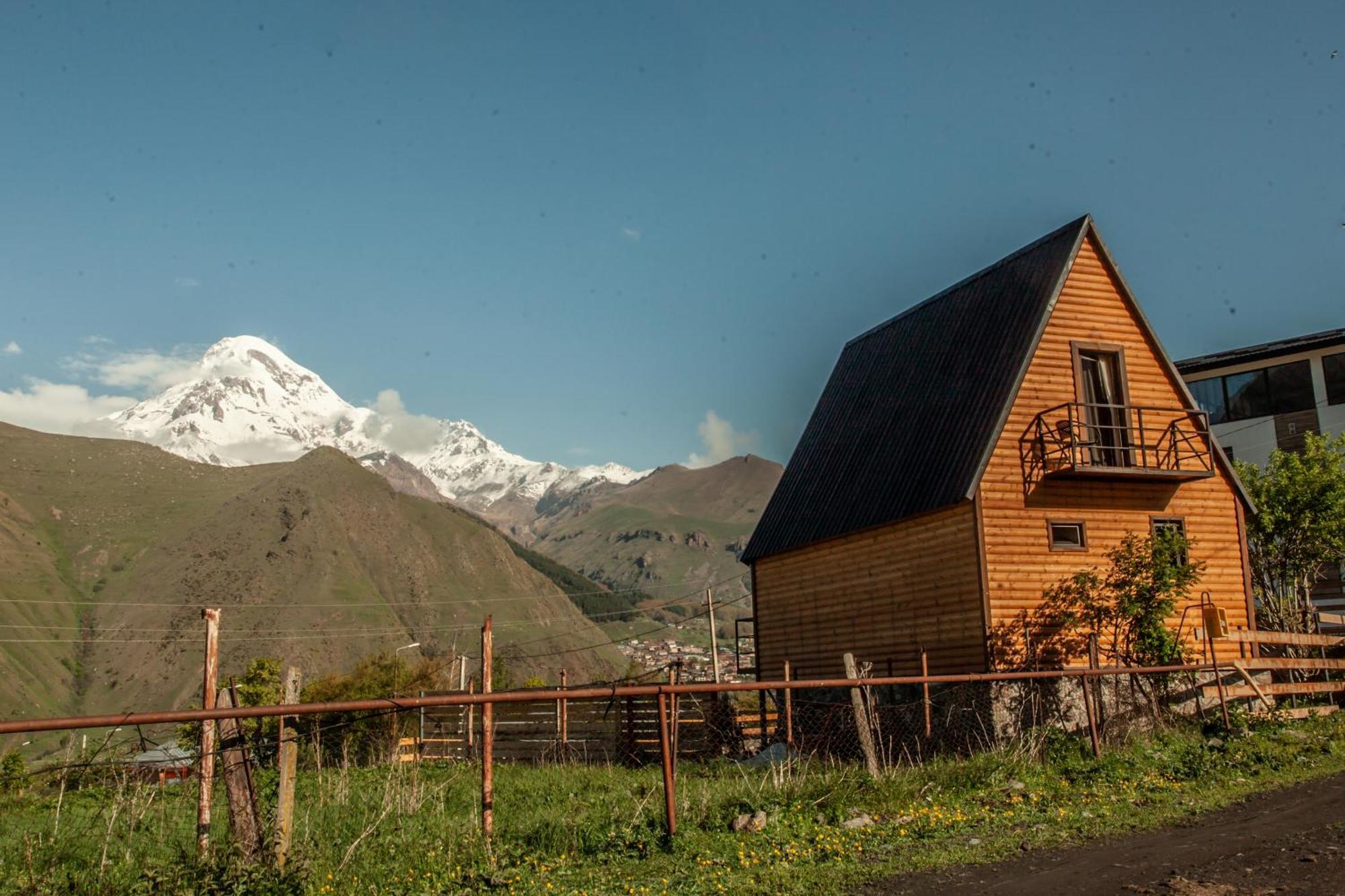 Sunset Cottage Kazbegi Buitenkant foto