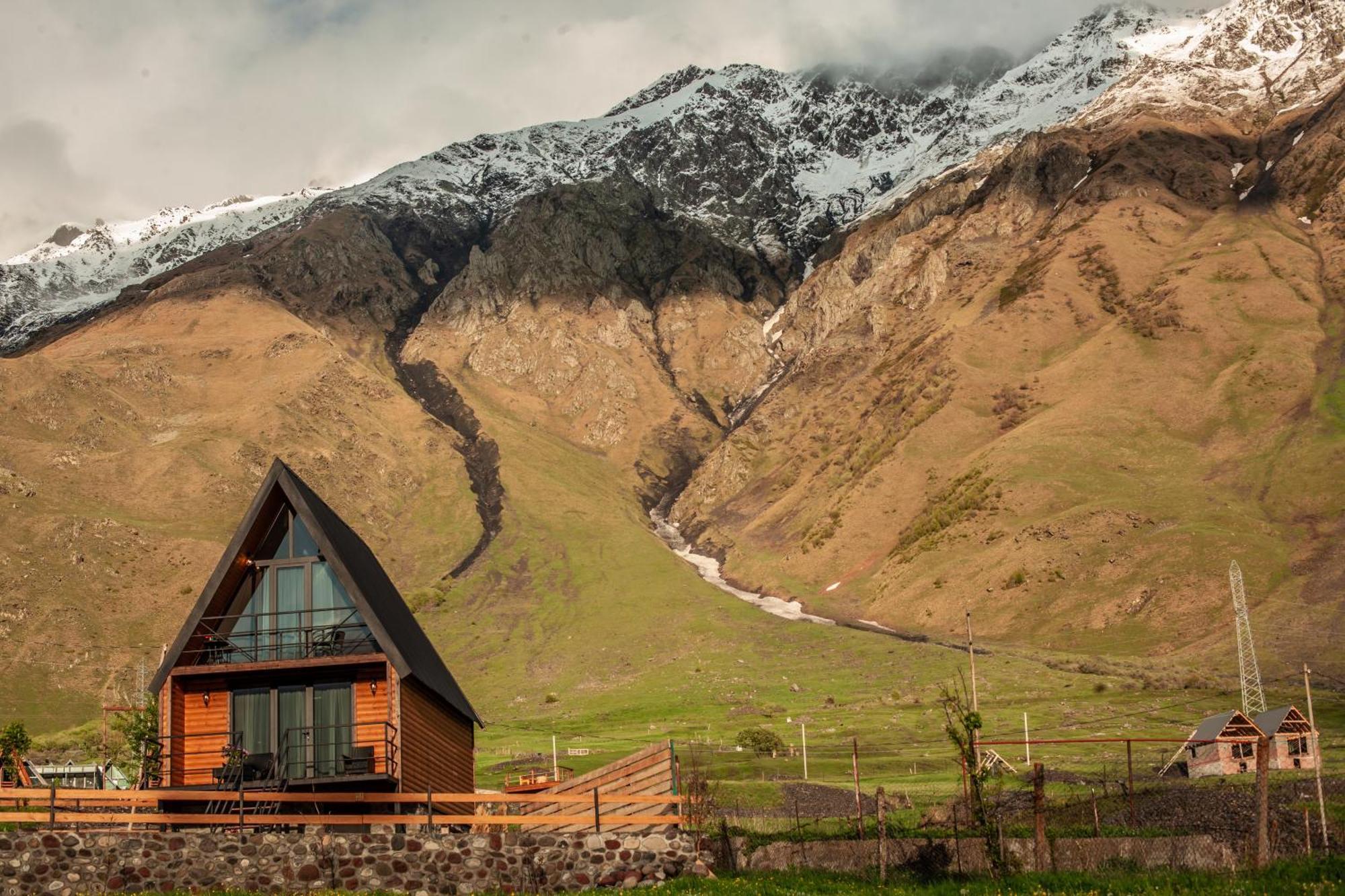 Sunset Cottage Kazbegi Buitenkant foto